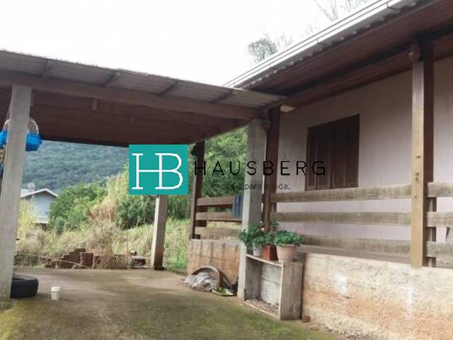 #196 - Casa para Venda em Morro Reuter - RS